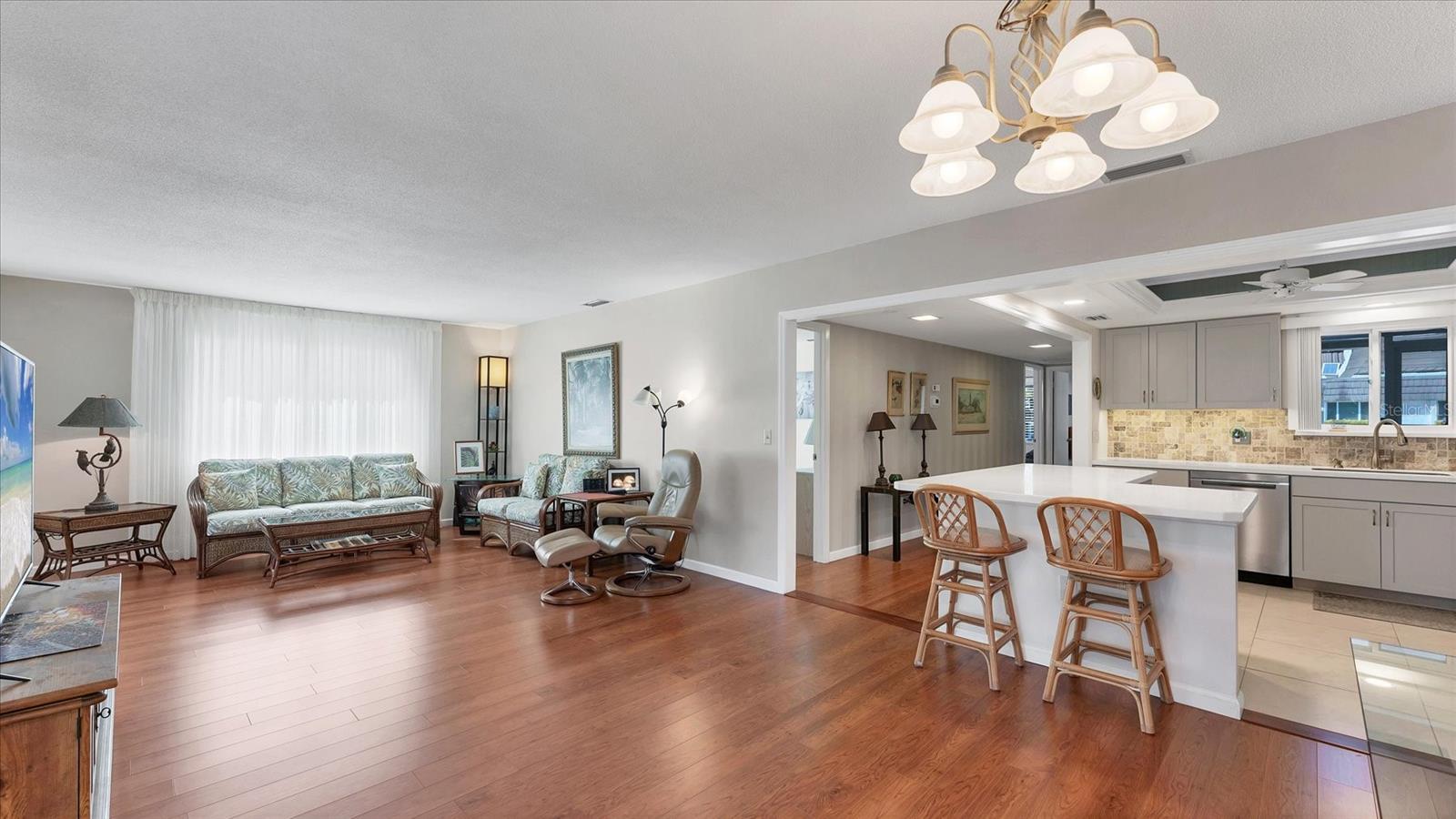 GLEN OAKS RIDGE VILLAS 1 - Residential