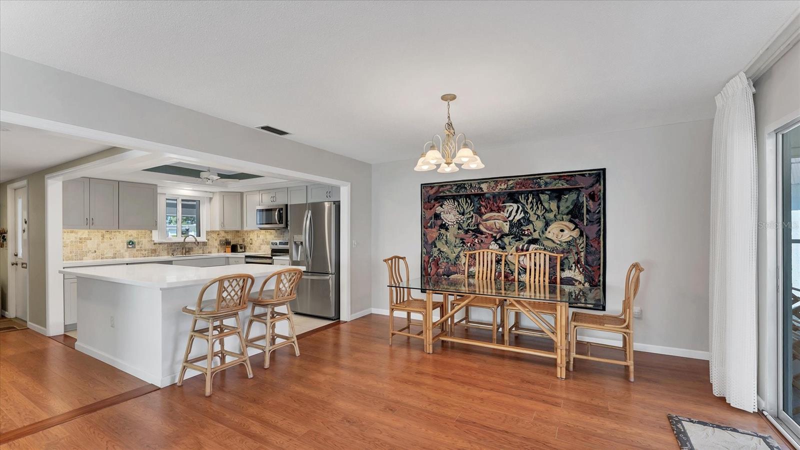 GLEN OAKS RIDGE VILLAS 1 - Residential