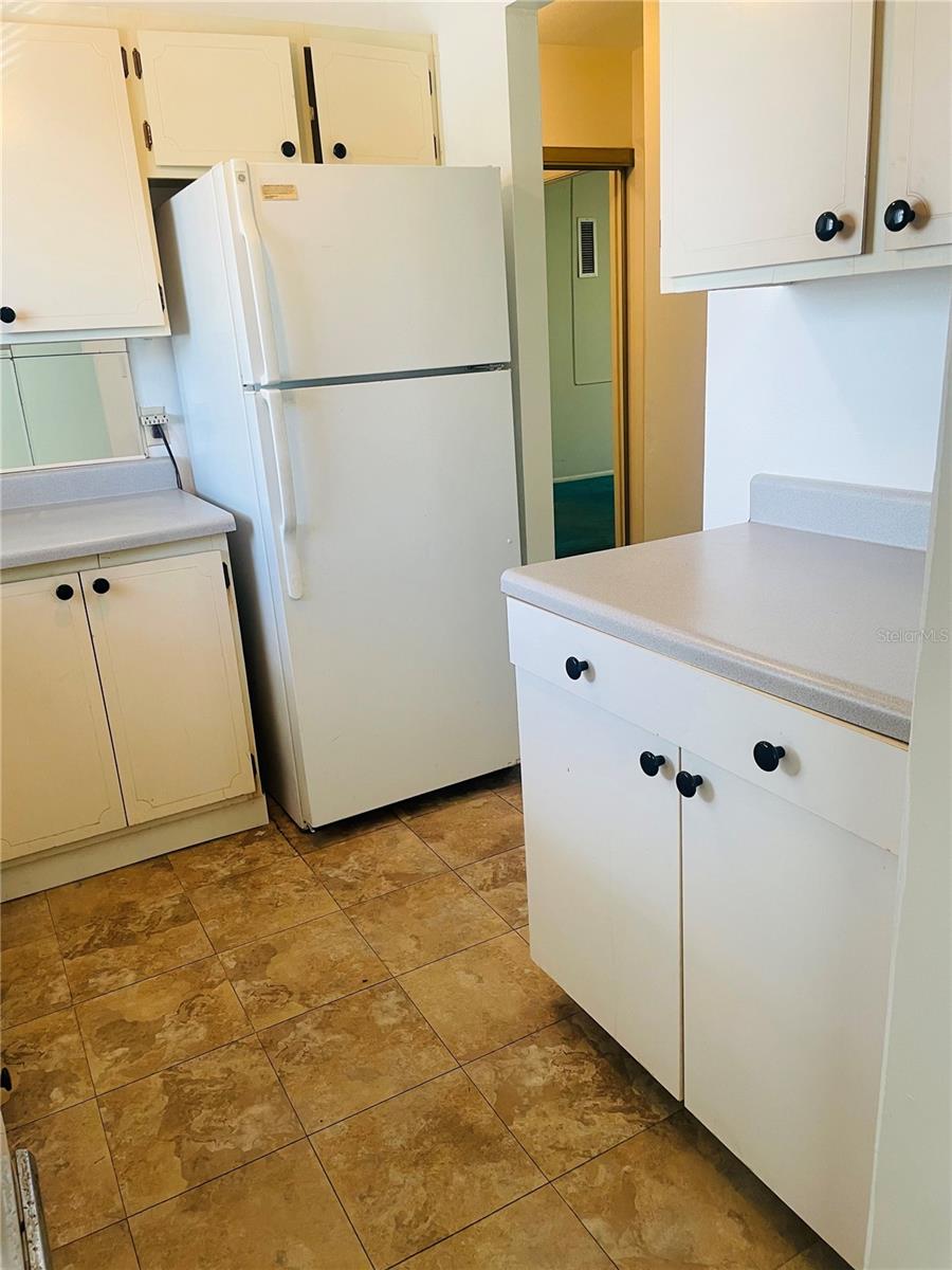 BAYSHORE GARDENS APTS 2 - Residential