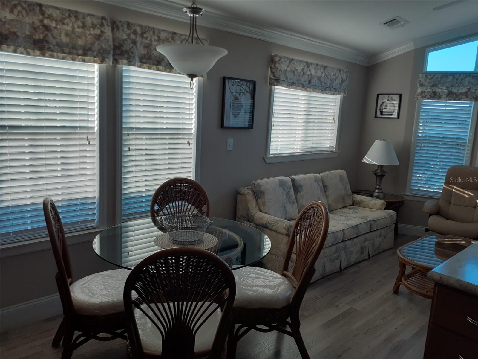 ELITE RESORTS AT CITRUS VALLEY CONDO UNIT 19 - Residential