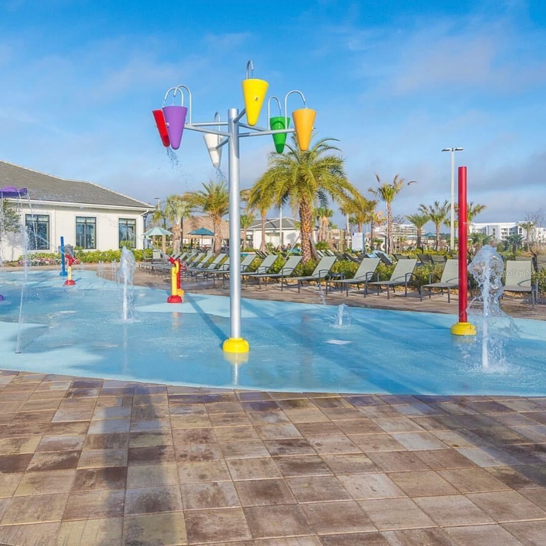 THE TERRACES AT STOREY LAKE CONDO 1 PH 1 - Residential