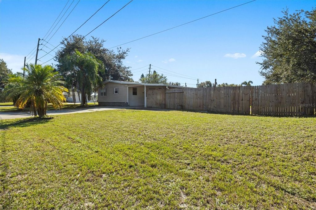 Photo of 5863 Red Fox Drive, Winter Haven, FL 33884 (MLS # P4936733)