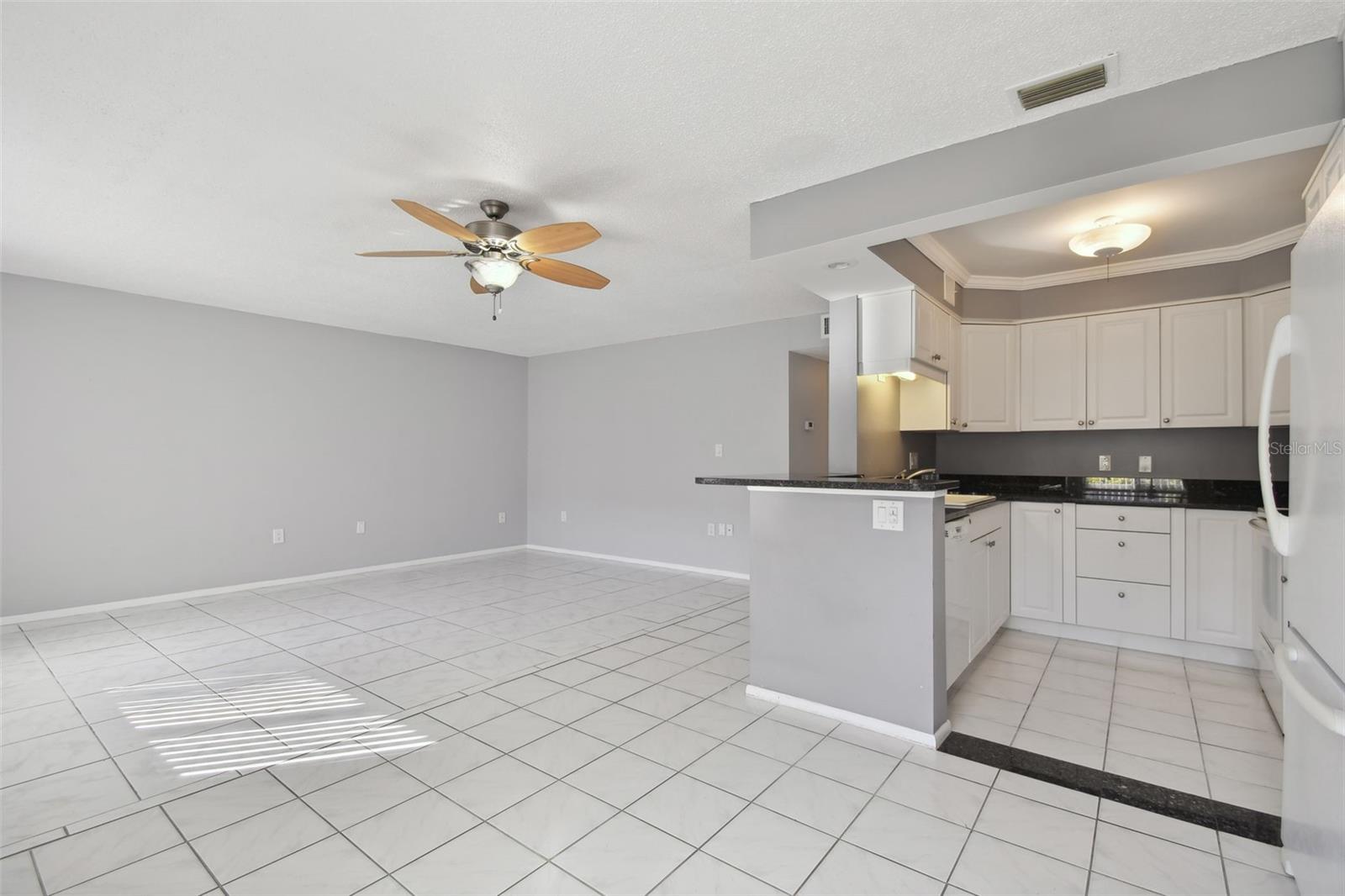 GATEWAY BY THE BAY CONDO - Residential