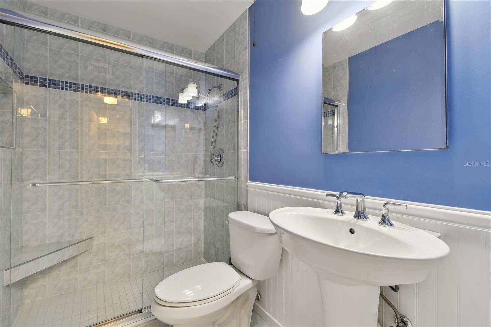 GATEWAY BY THE BAY CONDO - Residential