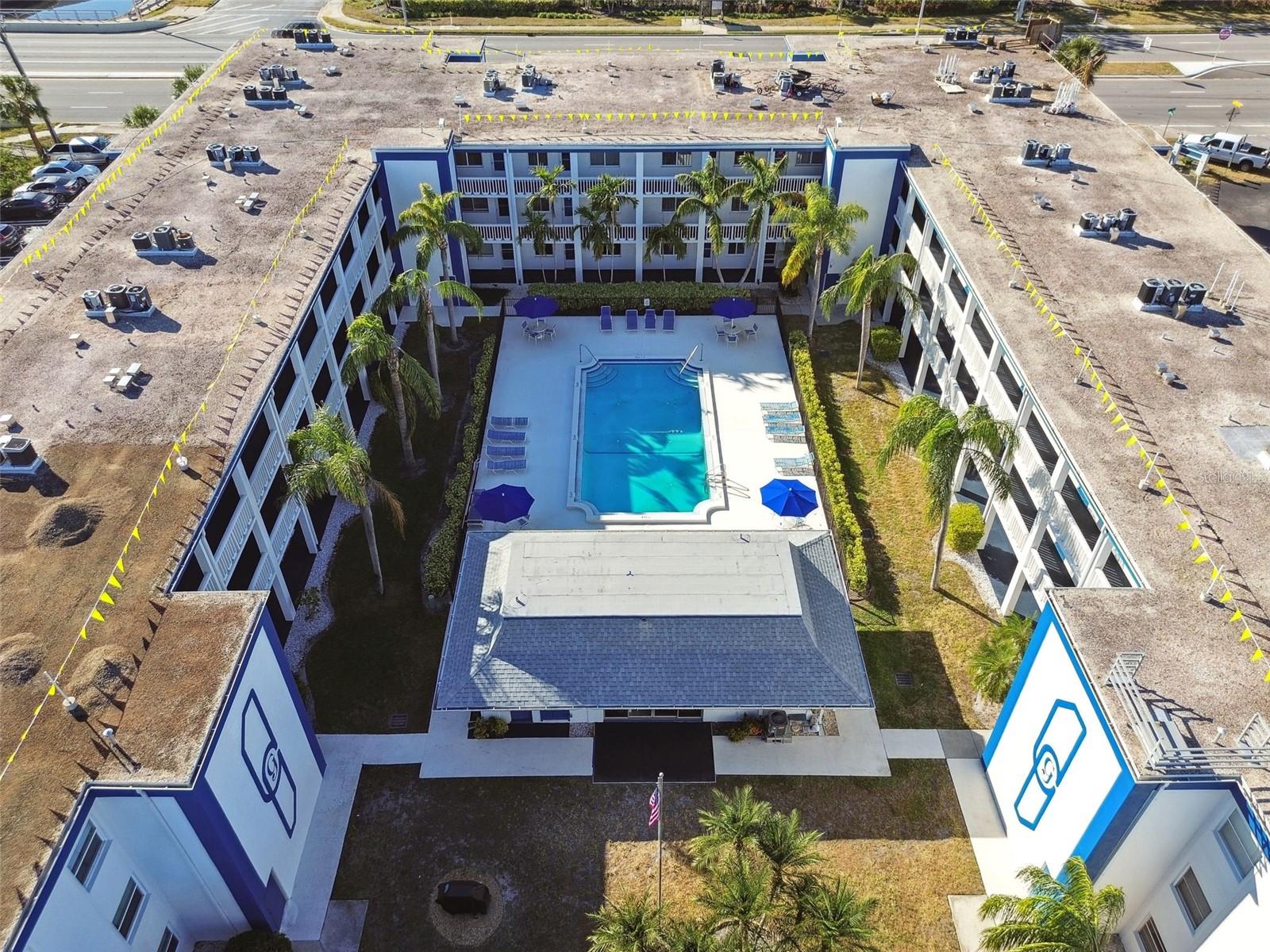 GATEWAY BY THE BAY CONDO - Residential