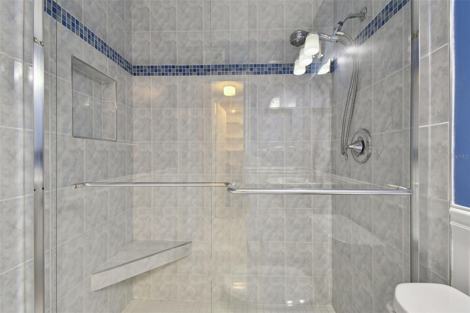 GATEWAY BY THE BAY CONDO - Residential