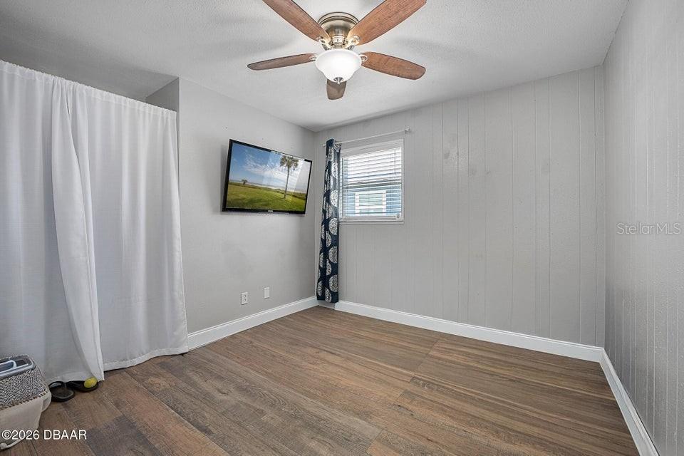 TOMOKA OAKS - Residential