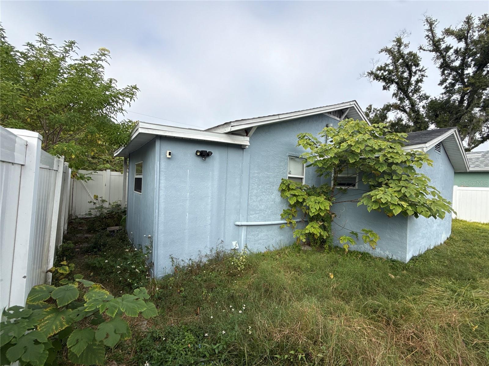 SULPHUR SPGS ADD - Residential