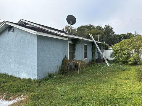 Photo of 8007 N Klondyke Street, Tampa, FL 33604 (MLS # TB8453814)