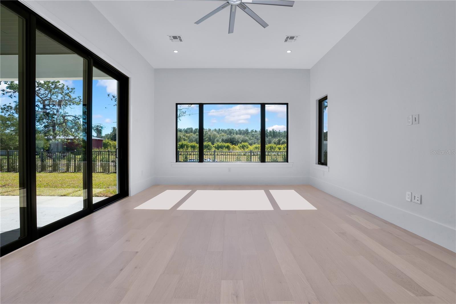 LAKE SHEEN SOUND - Residential