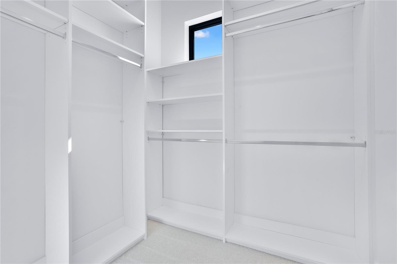 LAKE SHEEN SOUND - Residential