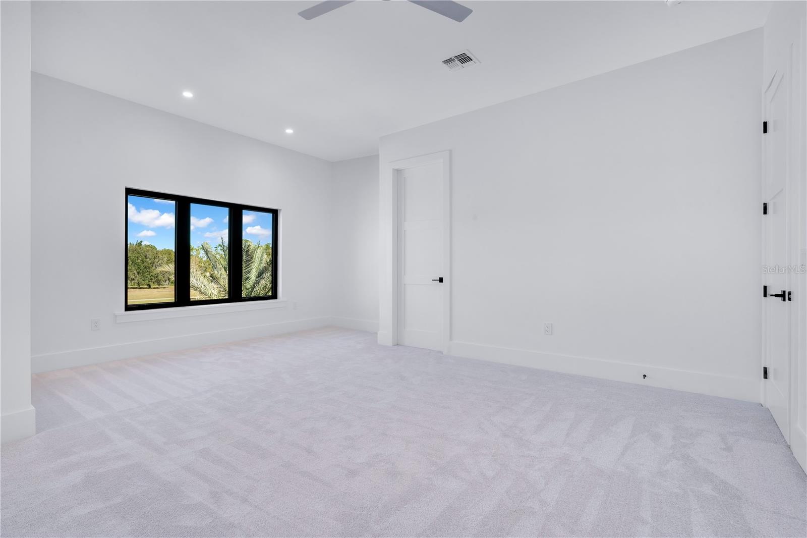 LAKE SHEEN SOUND - Residential