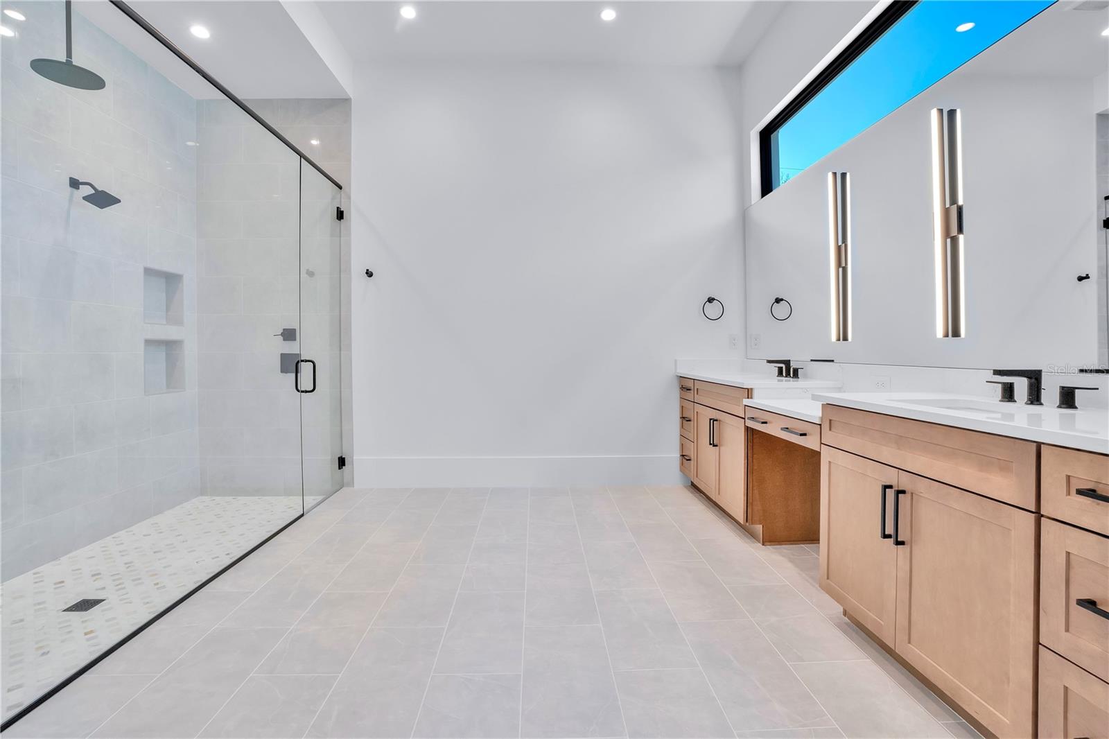 LAKE SHEEN SOUND - Residential