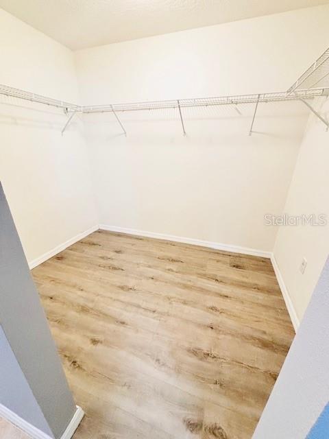 SHERMAN HILLS SEC 3 - Residential Lease