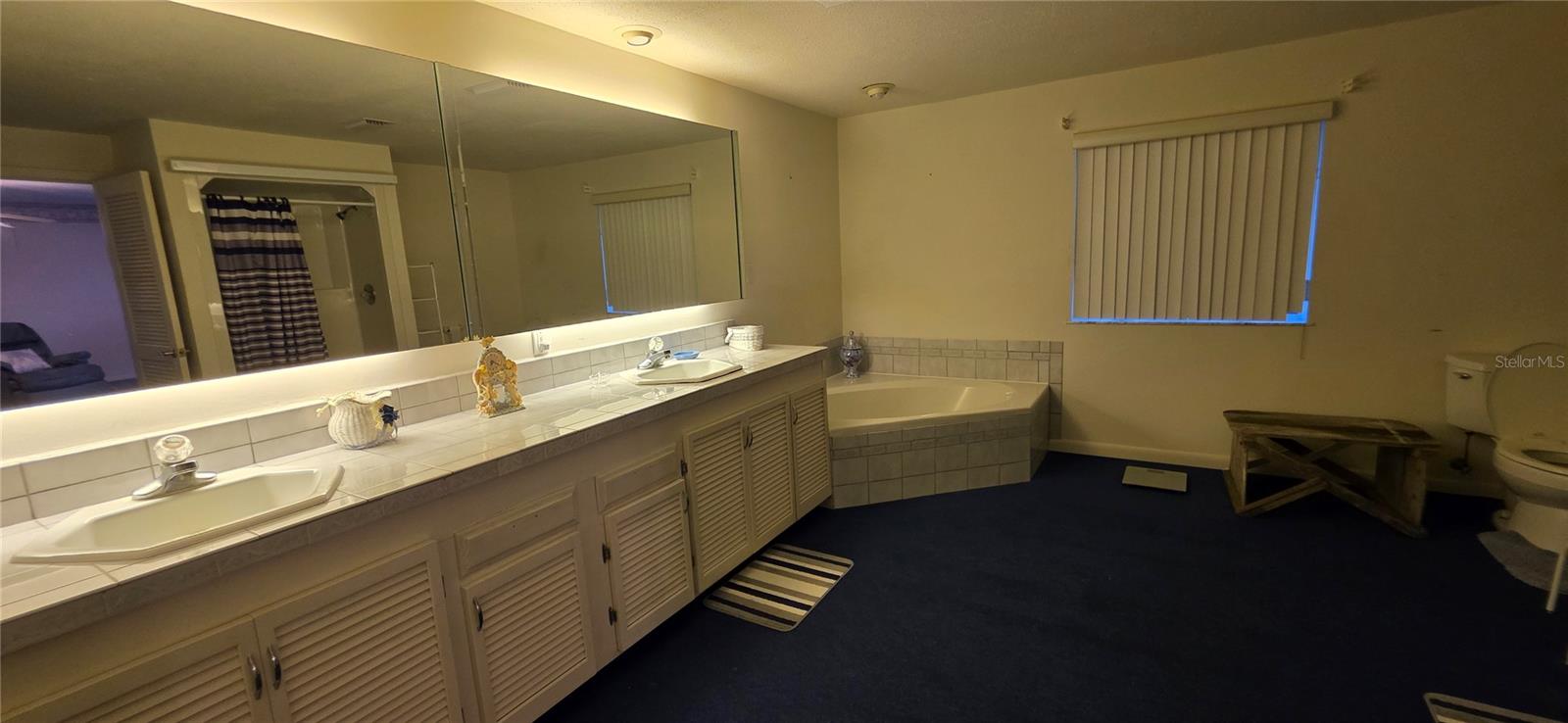 RIVER OAK ACRES - Residential