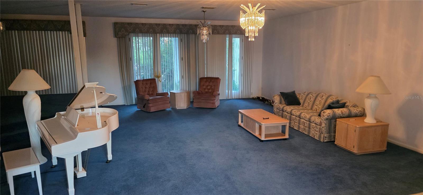 RIVER OAK ACRES - Residential