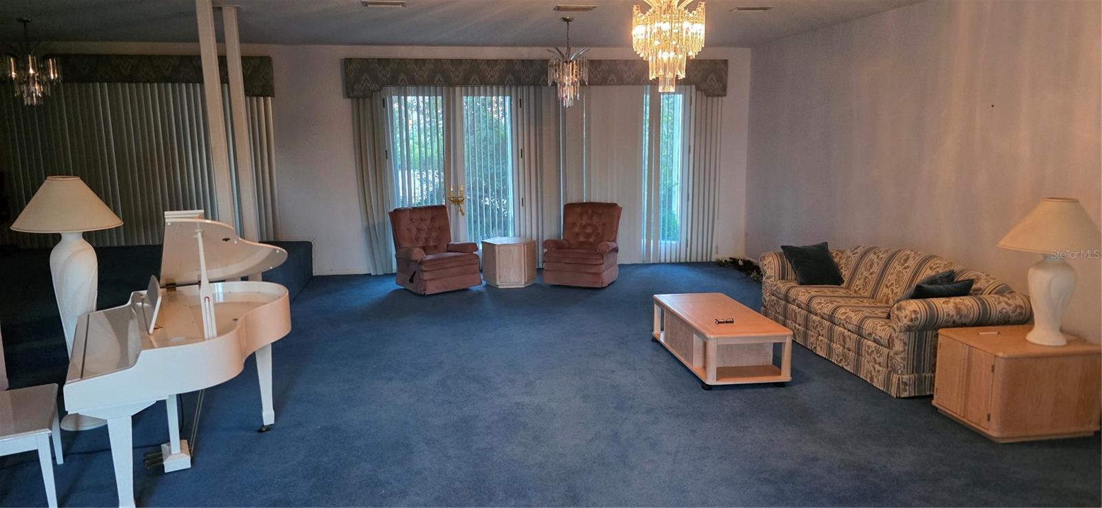 RIVER OAK ACRES - Residential