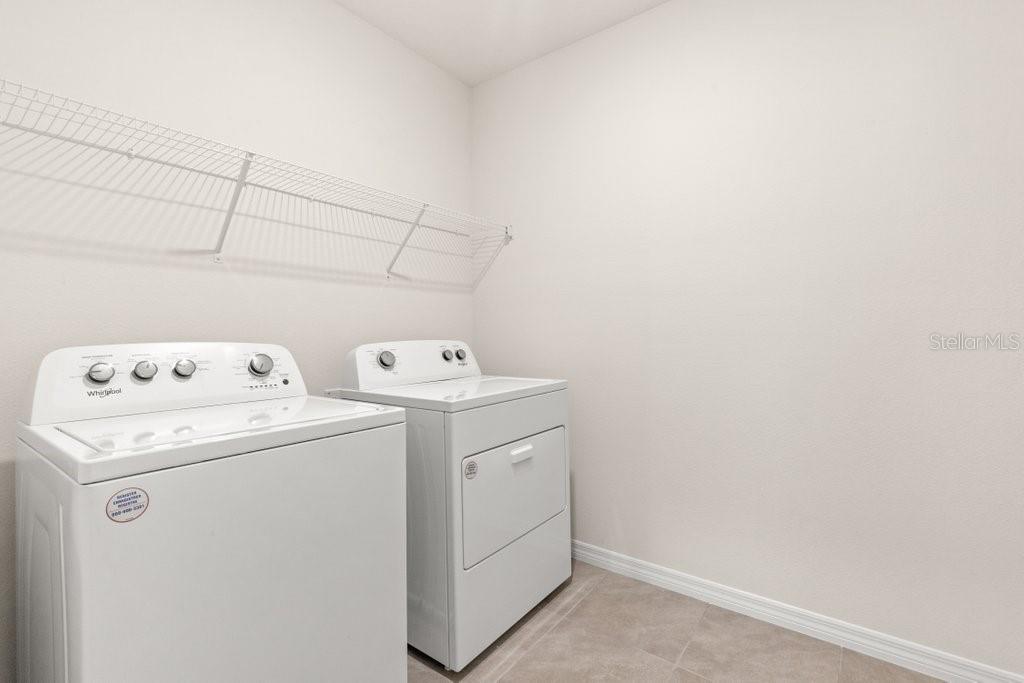 EPPERSON RANCH NORTH PH 1 POD - Residential Lease