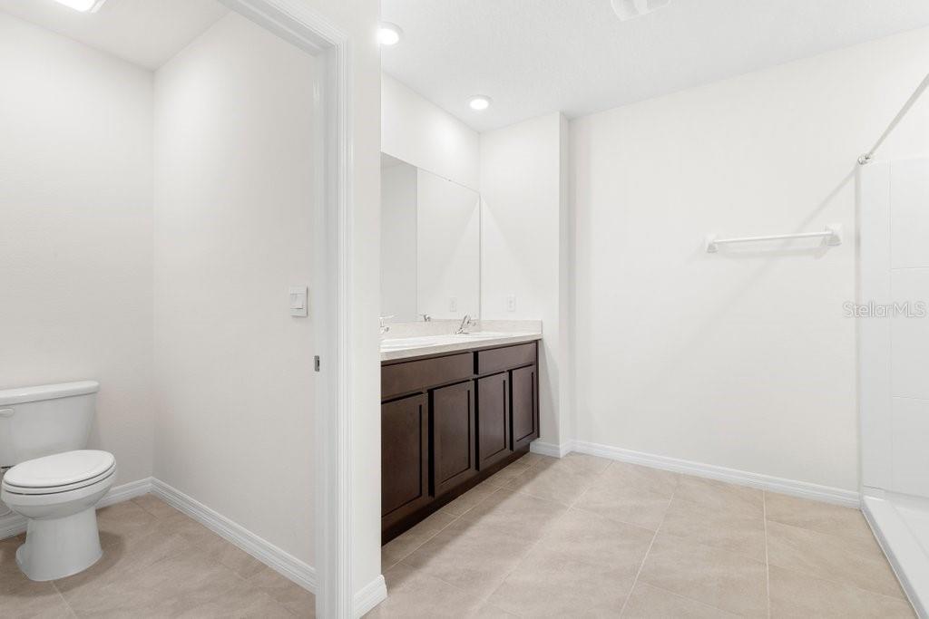 EPPERSON RANCH NORTH PH 1 POD - Residential Lease