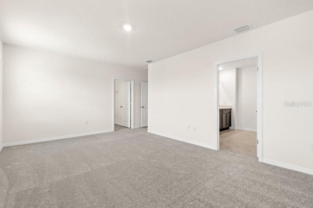 EPPERSON RANCH NORTH PH 1 POD - Residential Lease