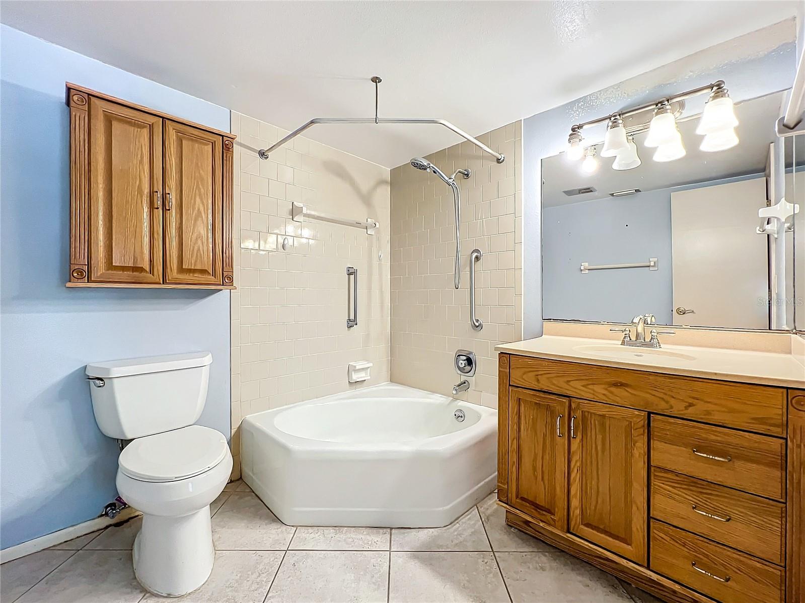 PARKDALE EAST - Residential