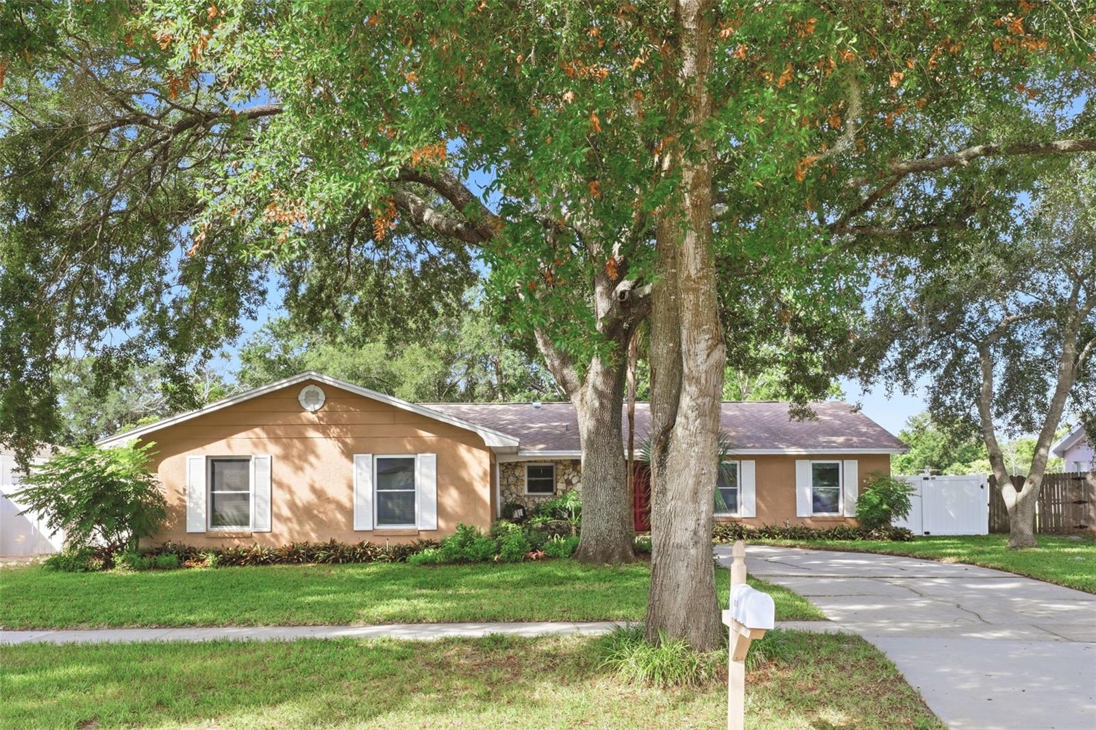 8614 SANDBERRY BLVD