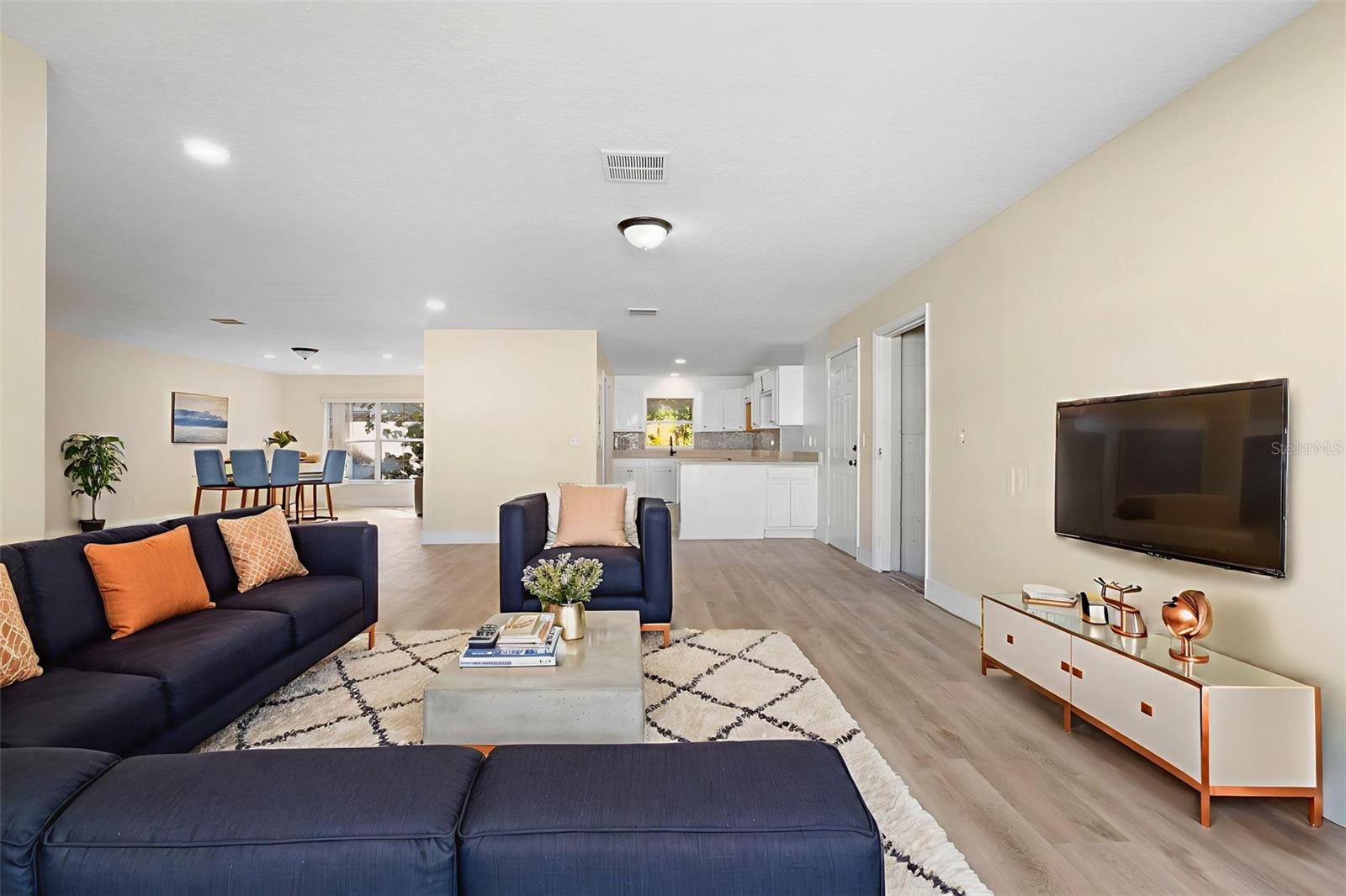 OAKWOOD PARK - Residential