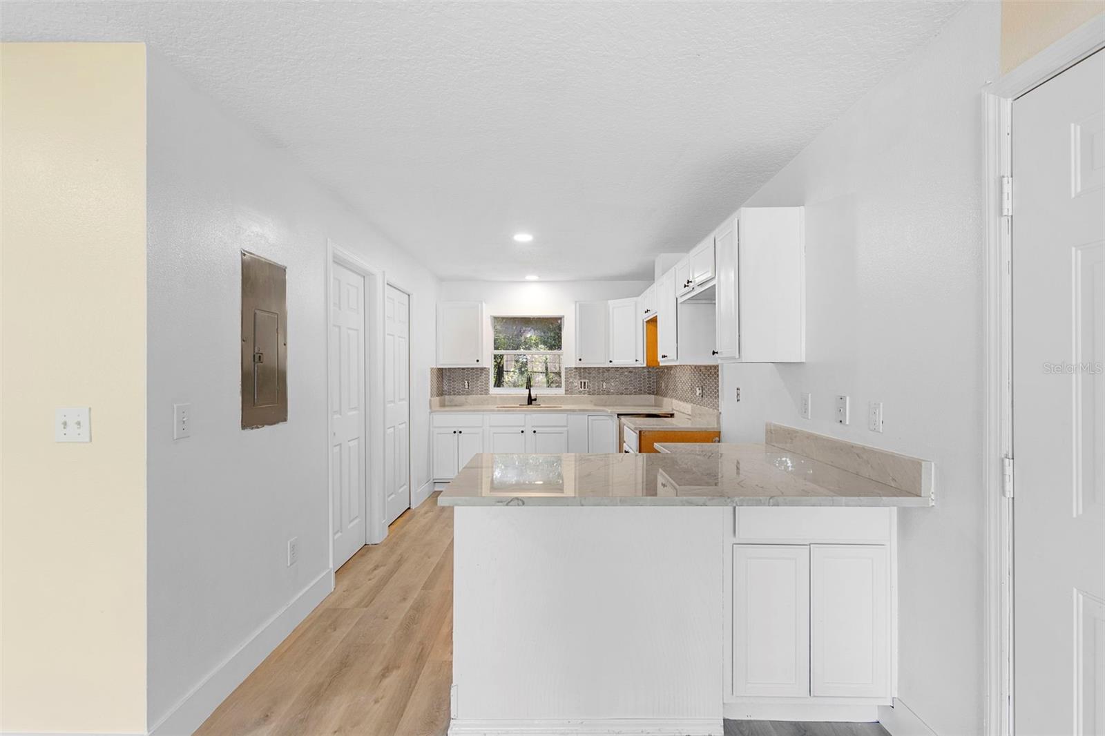 OAKWOOD PARK - Residential