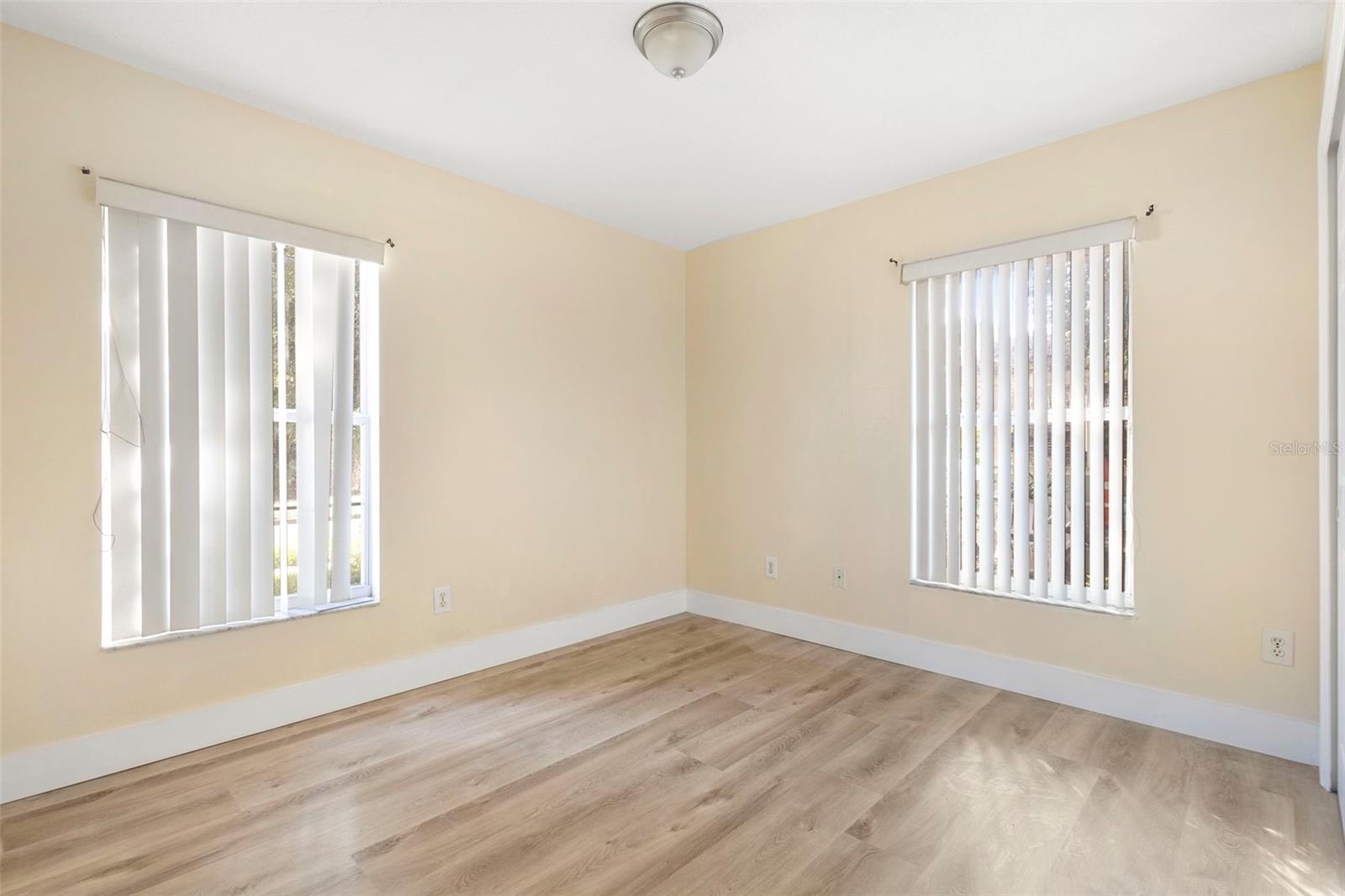 OAKWOOD PARK - Residential