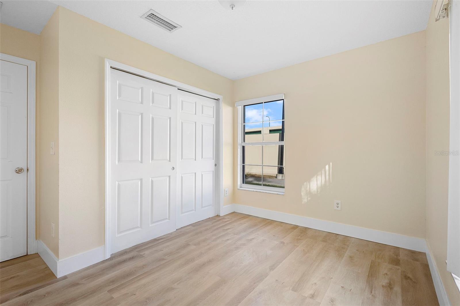 OAKWOOD PARK - Residential