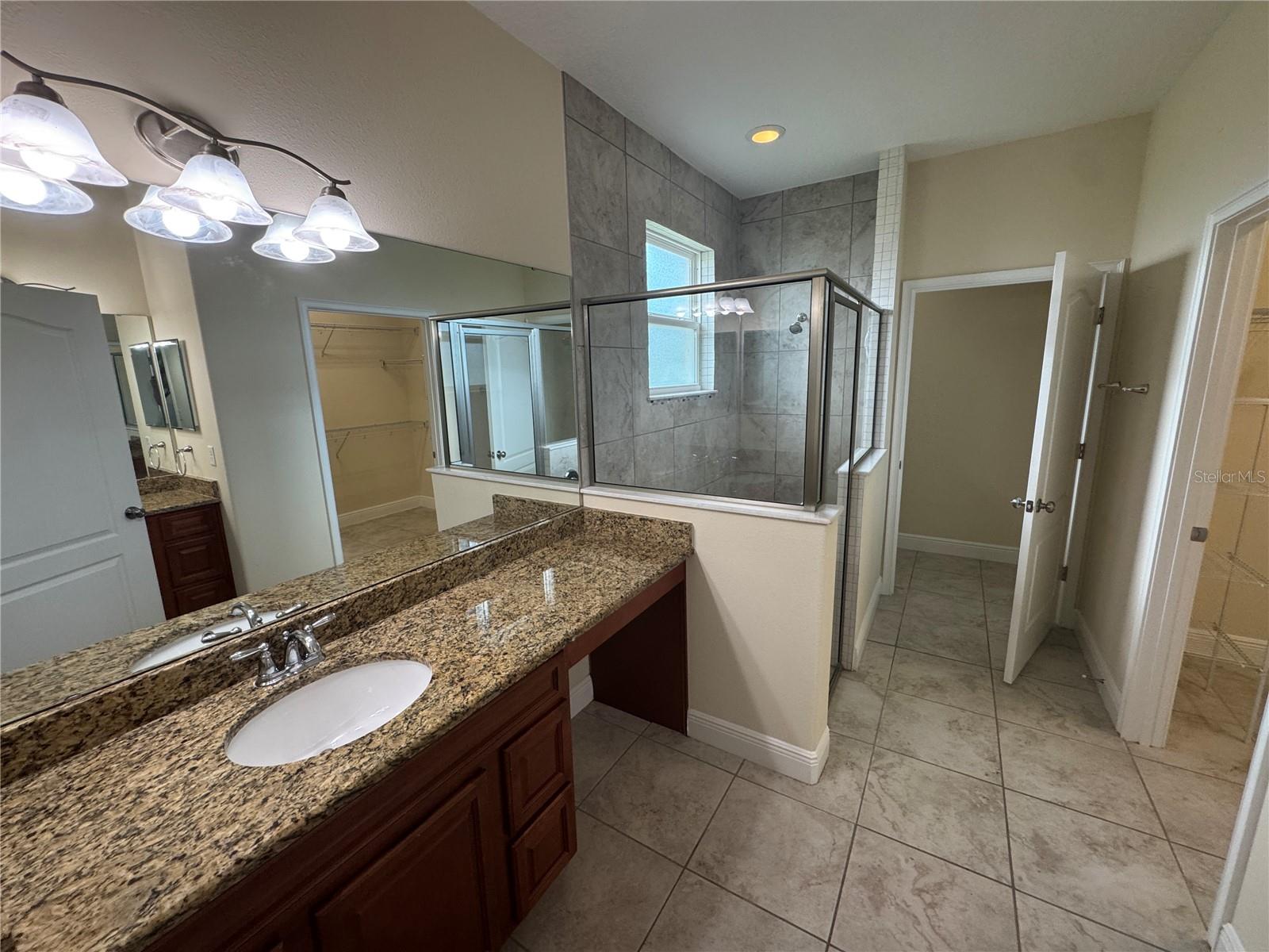 EMERALD POND SUB - Residential Lease