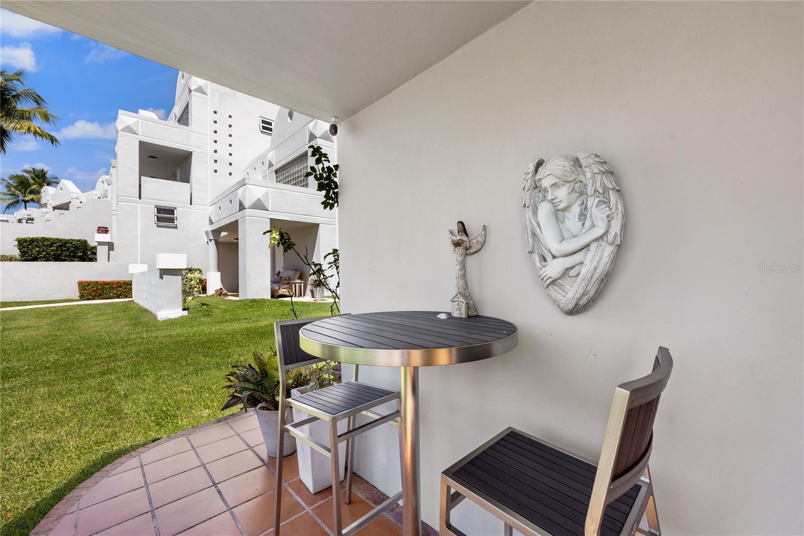 COSTA DORADA - Residential