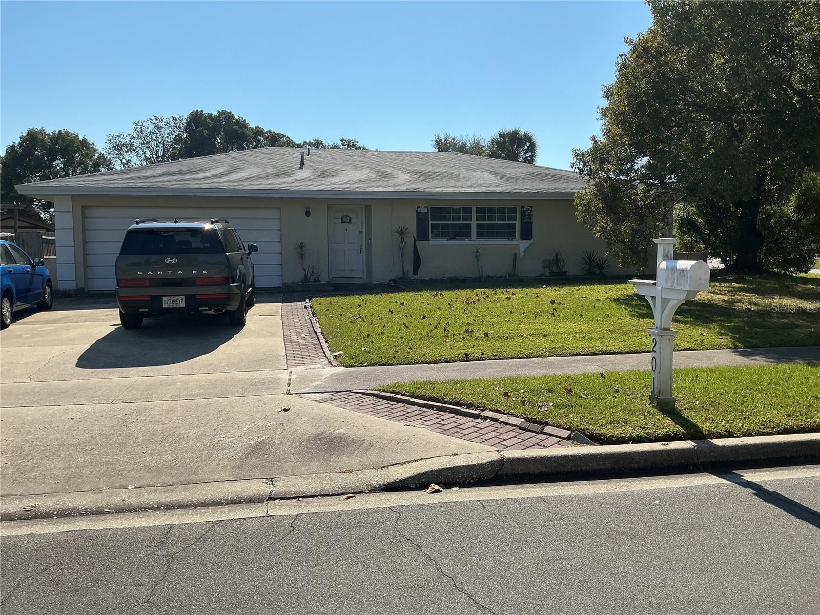 HIDDEN LAKE UNIT 1-C - Residential