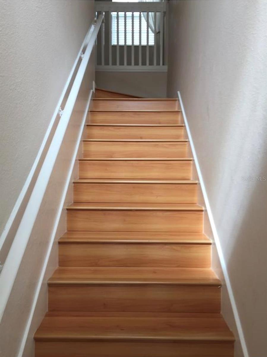 CARRIAGE HOMES/STONEBRIDGE COM - Residential Lease