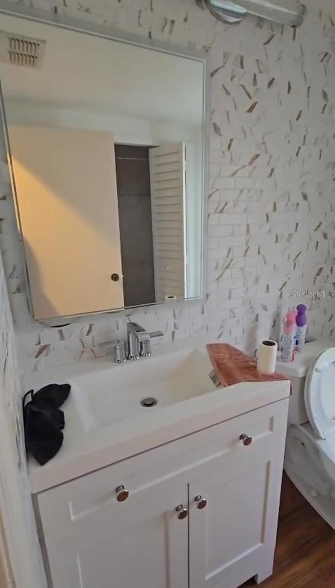 KEYSTONE SUB - Residential Lease