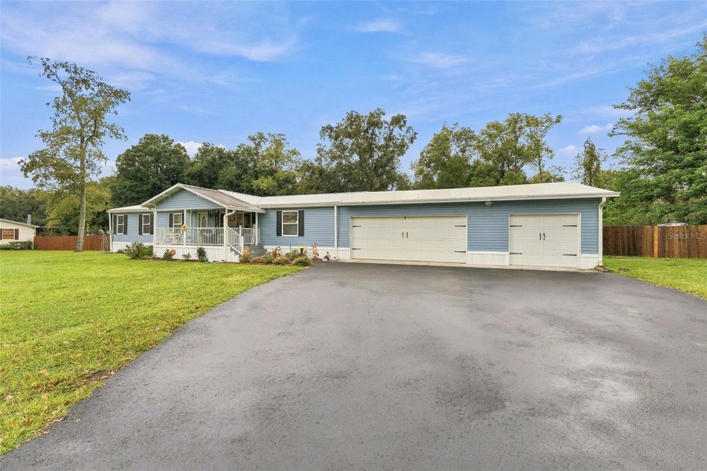 Photo of 13429 Riada Way, Dade City, FL 33525 (MLS # TB8554724)