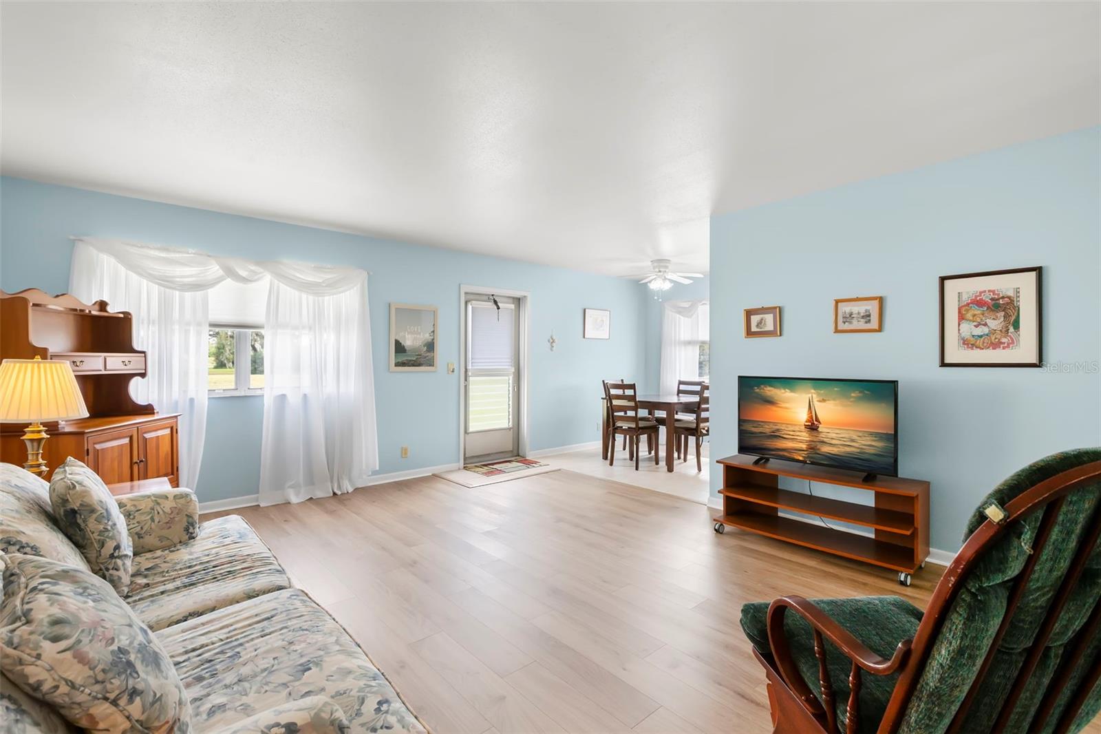 CAMBRIDGE J CONDO - Residential