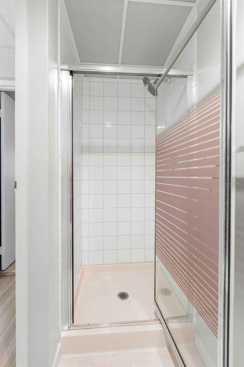 CAMBRIDGE J CONDO - Residential