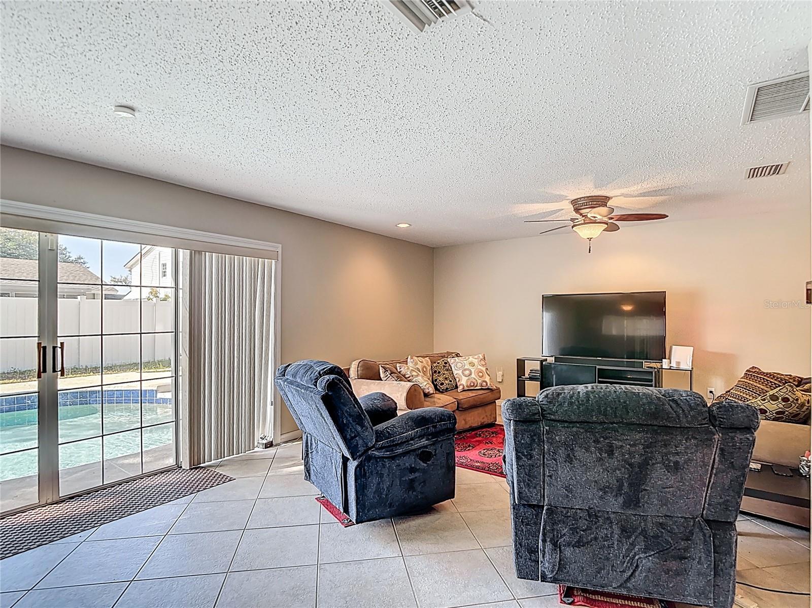 IDLE GROVE PARK UNIT 2 PHAS - Residential