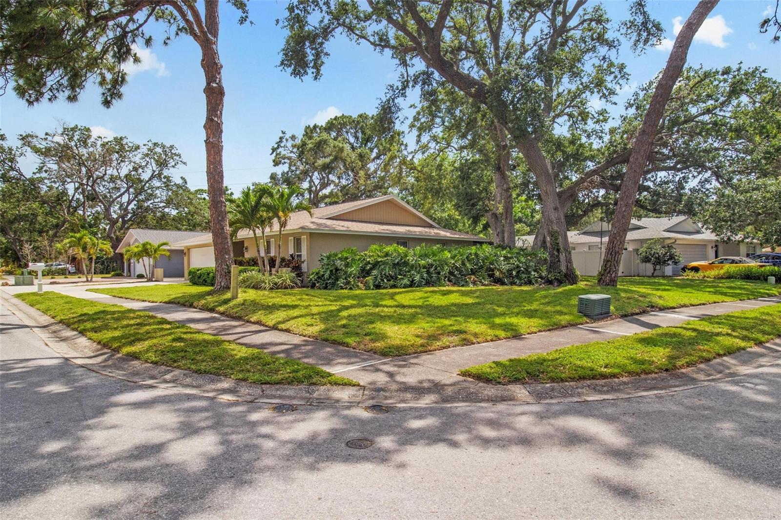 5600 BAY PINES LAKES BOULEVARD