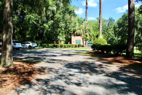 A home in DUNNELLON