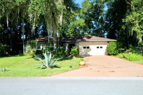 A home in DUNNELLON