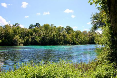 A home in DUNNELLON