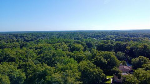 A home in DUNNELLON