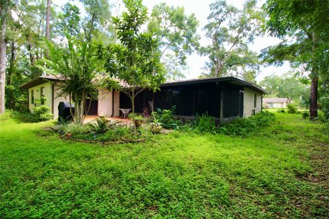 A home in DUNNELLON