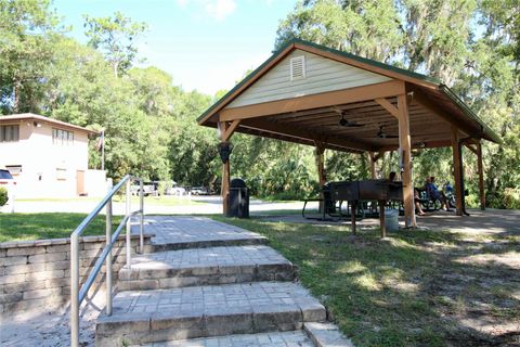 A home in DUNNELLON