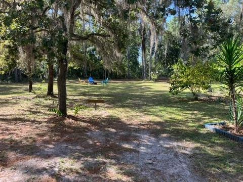 A home in HOMOSASSA