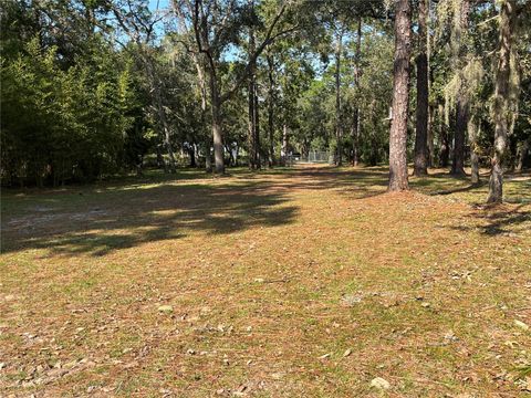 A home in HOMOSASSA