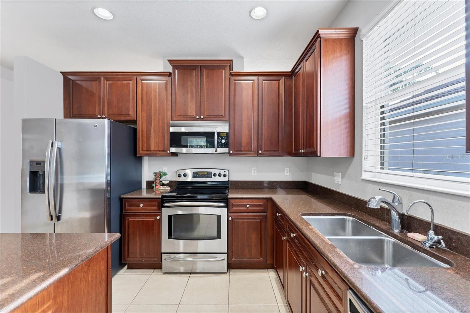 STONEYBROOK AT VENICE - Residential