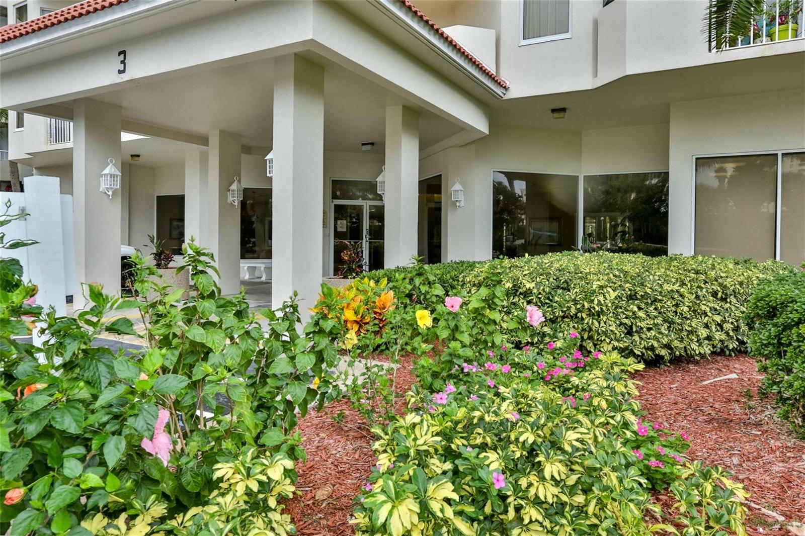 OCEANS CLOVERLEAF CONDO - Residential
